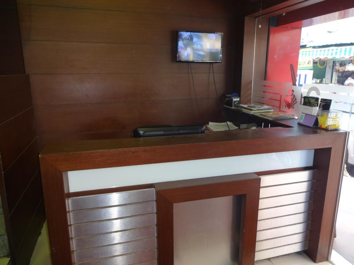 Hotel Sea Shell Park Chennai Zewnętrze zdjęcie